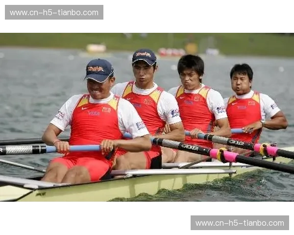 赛艇实时战况:把握浪尖上的每一秒