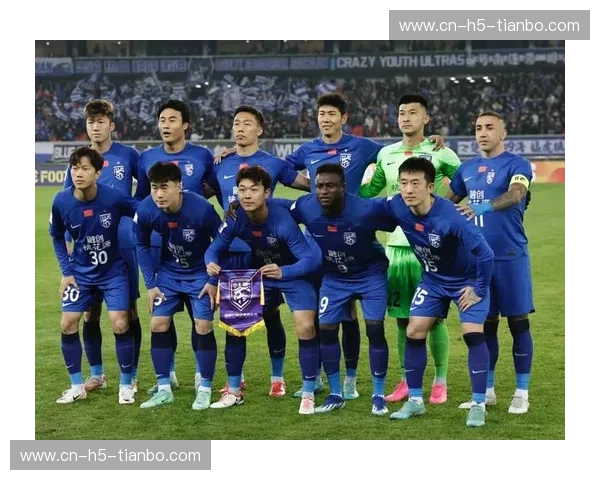 申花vs恒大：一场决定荣誉与未来的巅峰对决